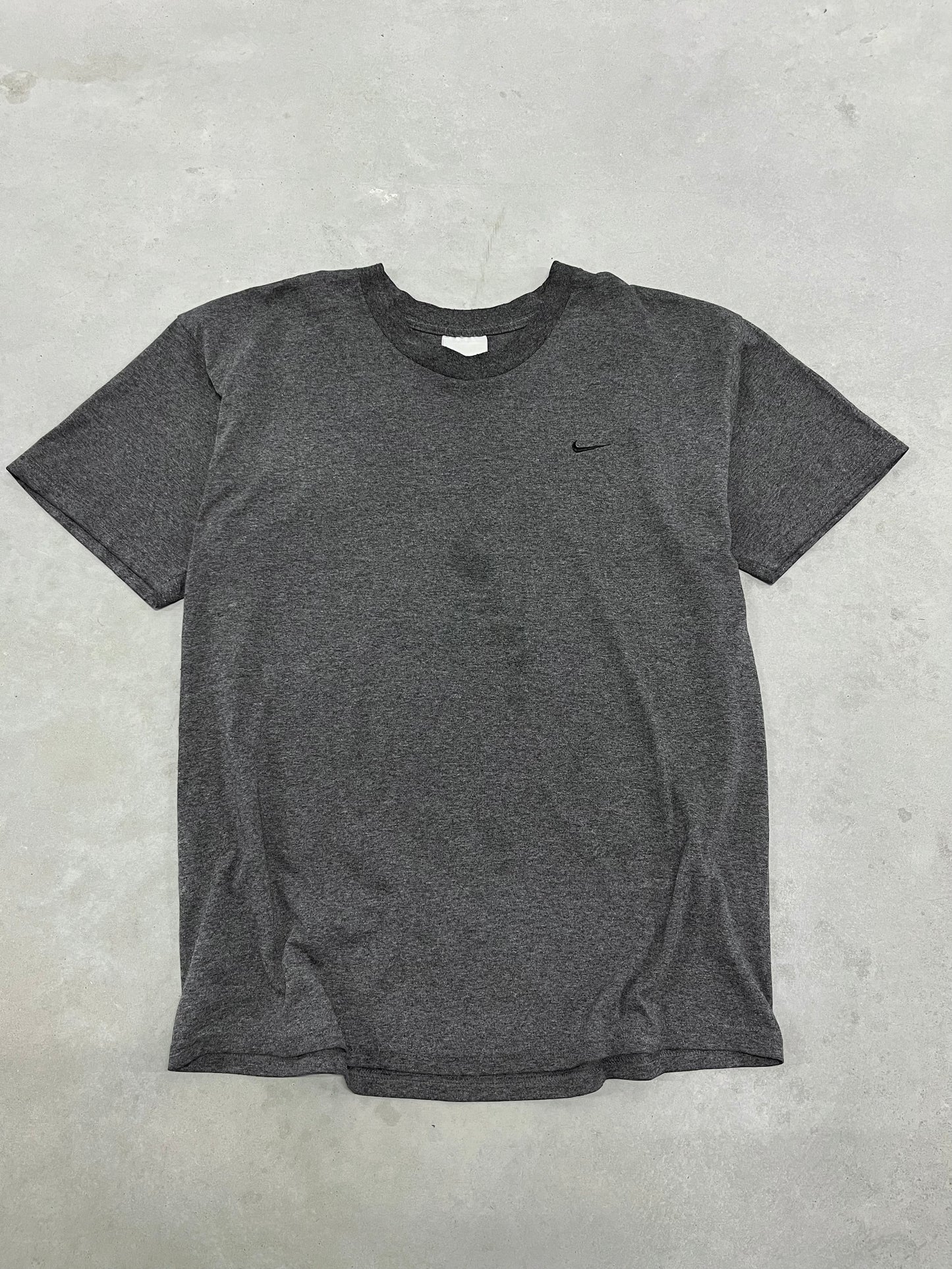 Vintage 00’s Nike Essentials T-Shirt